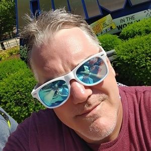 Meet your Posher, Scott